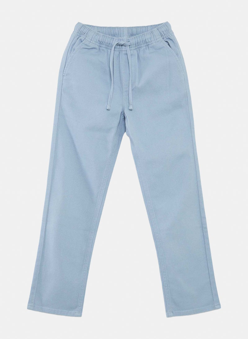 Kiabi Regular-Fit Chino Pant With Adjustable Waist - Image 1